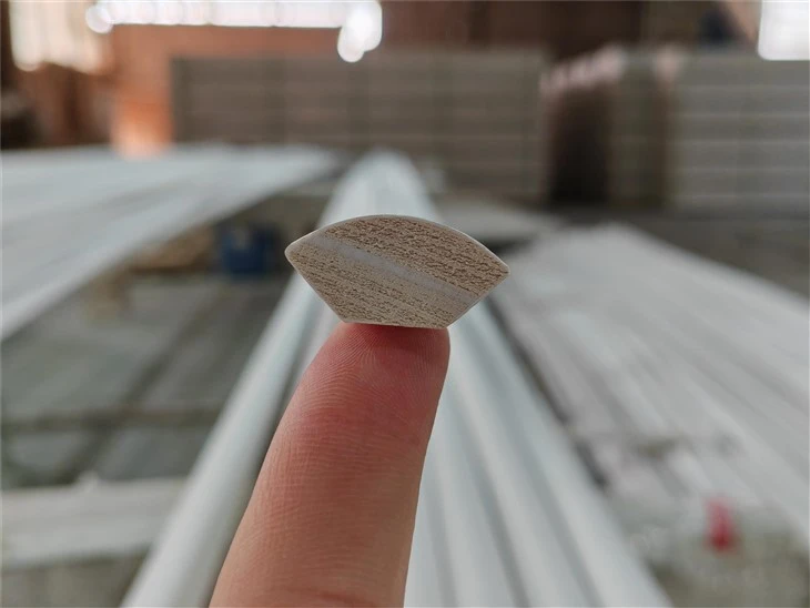 Kvadrantová lišta so základným náterom Gesso Trim